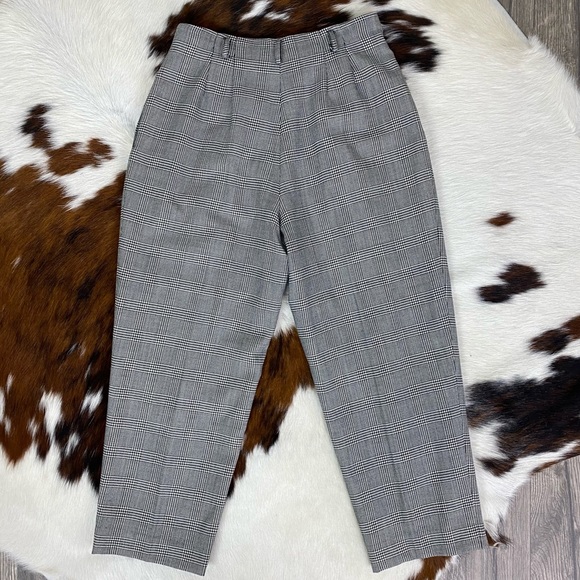 Valarie Stevens Petite Pure Wool Houndstooth Pant - Picture 2 of 3